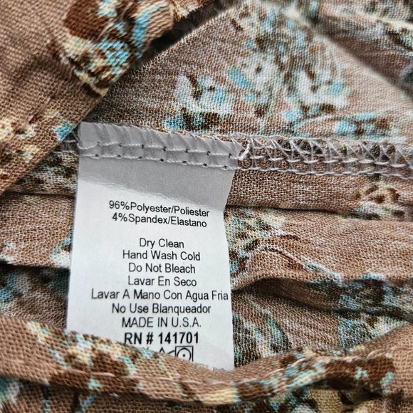 NWOT 143 Story Three Tone Long Sleeve Floral Top Sizes XS/S/M/2X/3X - Picture 6 of 6